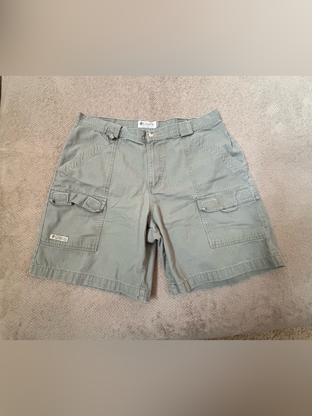 Columbia Mens Size 36 Light Sage Green High Rise Cotton Twill Cargo Hike Shorts